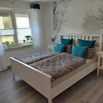 Gemuetliches, Voll Ausgestattetes Apartment *