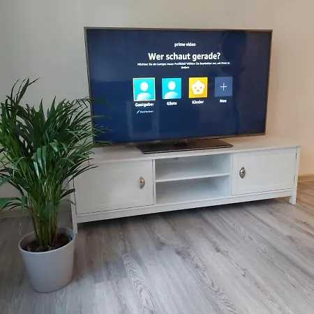 Gemuetliches, Voll Ausgestattetes Appartamento *